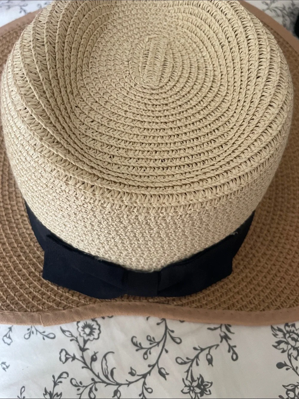 Wide Brim Straw Sun Hat with Black Ribbon - Beige/Tan never worn